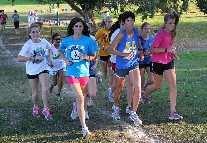 EOS-1D X6220.JPG - 2012 California CIF Cross Country Championships, Woodward Park, Fresno, California, November 24.